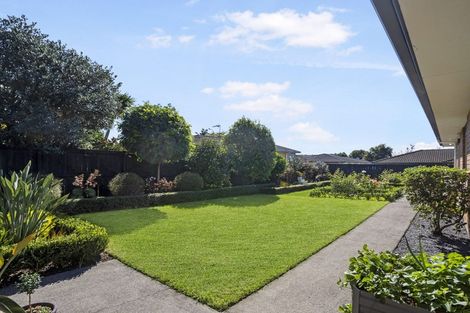 Photo of property in 47 Crawford Avenue, Mangere Bridge, Auckland, 2022