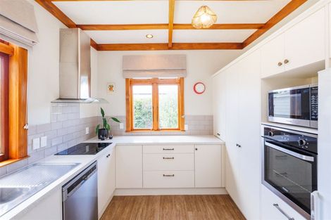 Photo of property in 247 College Street, West End, Palmerston North, 4412