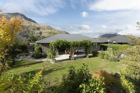 Photo of property in 12 Cotswold Court, Lower Shotover, Queenstown, 9304