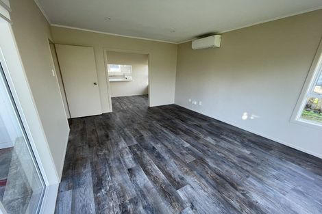 Photo of property in 19 Jupiter Street, Rosehill, Papakura, 2113