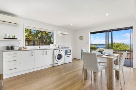 Photo of property in 29 St Annes Crescent, Wattle Downs, Auckland, 2103