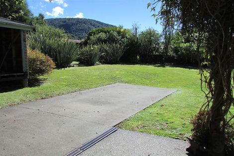 Photo of property in 33 Stafford Street, Blackball, 7804