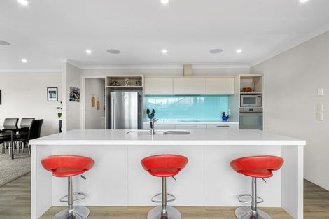 Photo of property in 92 Halberg Street, Dallington, Christchurch, 8061