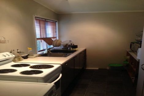 Photo of property in 139 Luckens Road, West Harbour, Auckland, 0618