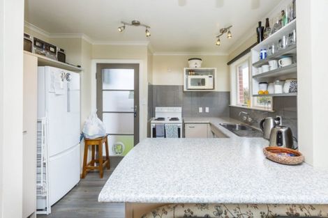 Photo of property in 1/29 Hillside Drive, Maoribank, Upper Hutt, 5018