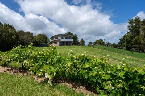 Photo of property in 42 Piwakawaka Rise, Karetu, 0283