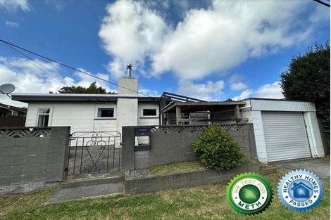 Photo of property in 28 Gavin Road, Raumati Beach, Paraparaumu, 5032