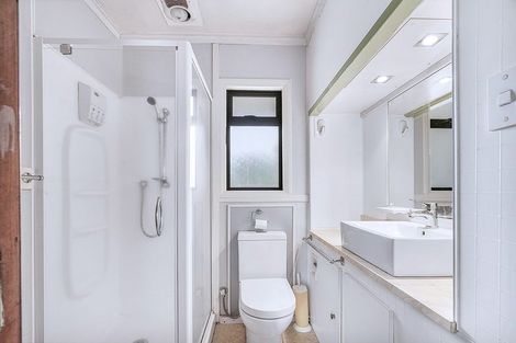 Photo of property in 37 Pollen Crescent, Melville, Hamilton, 3206