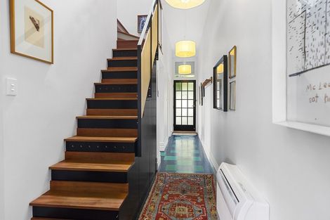 Photo of property in 118 Elizabeth Street, Mount Victoria, Wellington, 6011