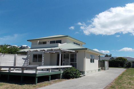 Photo of property in 30 Bowentown Boulevard, Bowentown, Waihi Beach, 3177