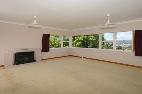 Photo of property in 2 Paratai Crescent, Woodhill, Whangarei, 0110