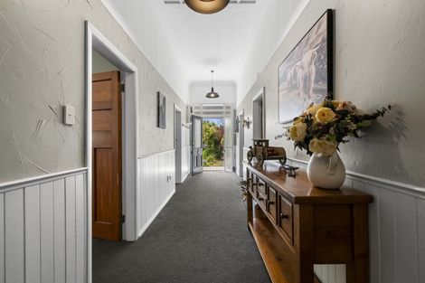 Photo of property in 54 Grey Street, Marton, 4710