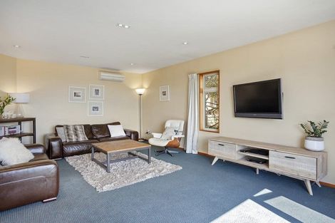 Photo of property in 26 Woodlau Rise, Huntsbury, Christchurch, 8022