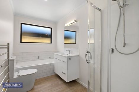 Photo of property in 30 Oioi Lane, Poike, Tauranga, 3112