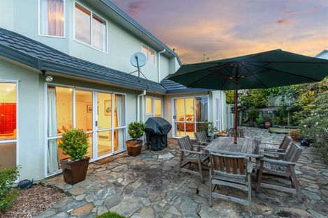 Photo of property in 9 Lanyon Place, Whitby, Porirua, 5024