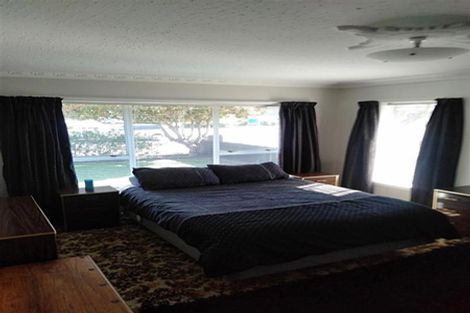 Photo of property in 695 Main South Road, Islington, Christchurch, 8042