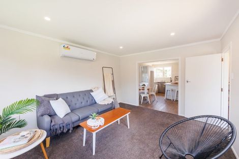 Photo of property in 11 Benmore Avenue, Cloverlea, Palmerston North, 4412