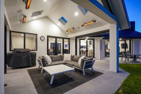 Photo of property in 171 Dunns Road, Otatara, Invercargill, 9879