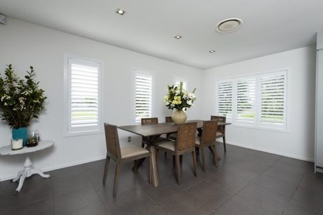 Photo of property in 2 Lamia Grove, Papamoa Beach, Papamoa, 3118