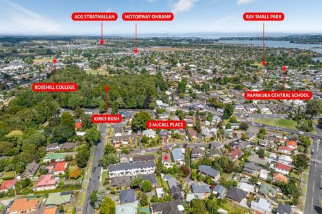 Photo of property in 3 Mccall Place, Opaheke, Papakura, 2113