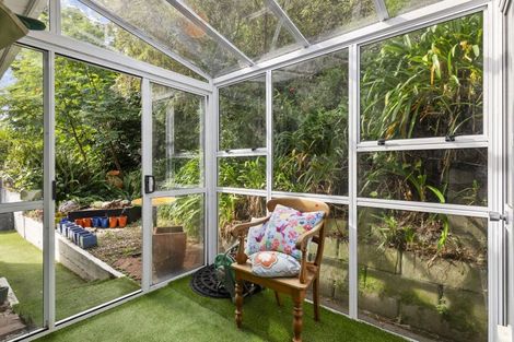 Photo of property in 137 Muritai Road, Eastbourne, Lower Hutt, 5013