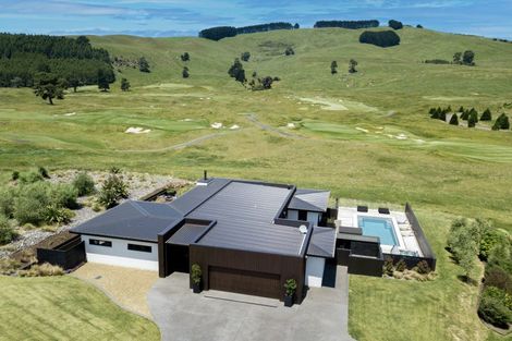 Photo of property in 14 The Fairways, Kinloch, Taupo, 3377