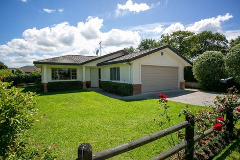 Photo of property in 109 Arnold Street, Leamington, Cambridge, 3432