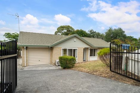 Photo of property in 1 Skelton Avenue, Randwick Park, Auckland, 2105