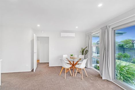 Photo of property in 9/3 Nyoli Street, Northcote, Christchurch, 8052