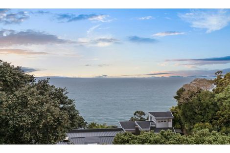 Photo of property in 25 Duncansby Road, Stanmore Bay, Whangaparaoa, 0932