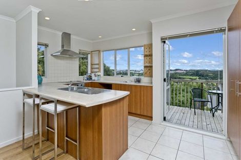 Photo of property in 1/61 The Avenue, Albany, Auckland, 0632