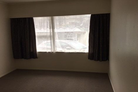 Photo of property in 28 Landscape Road, Papatoetoe, Auckland, 2025