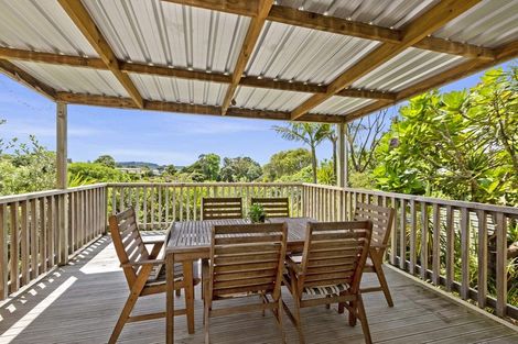 Photo of property in 8 Main Road, Raglan, 3225