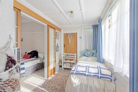 Photo of property in 12 Tavistock Road, Waipukurau, 4200