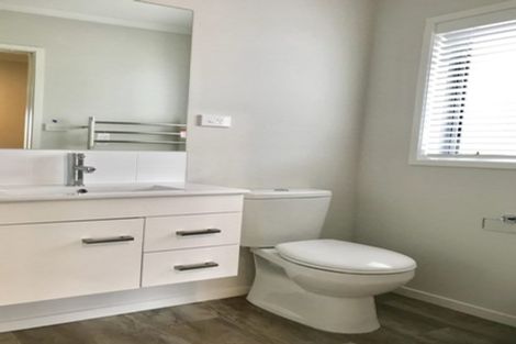 Photo of property in 18 Sabre Street, Papamoa Beach, Papamoa, 3118