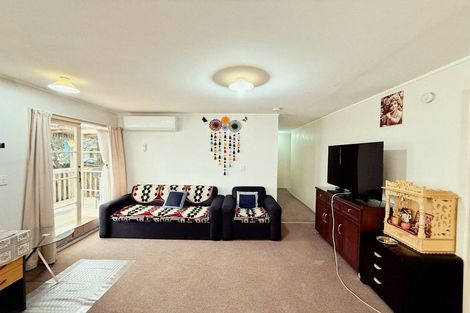 Photo of property in 63 Tiverton Road, Avondale, Auckland, 0600