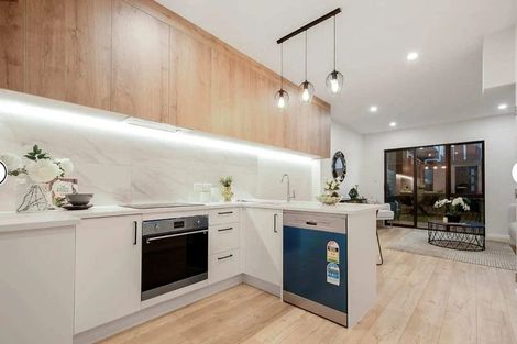 Photo of property in 3/6 Kereru Street, Henderson, Auckland, 0612