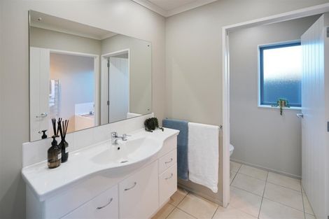 Photo of property in 432b Harewood Road, Harewood, Christchurch, 8051