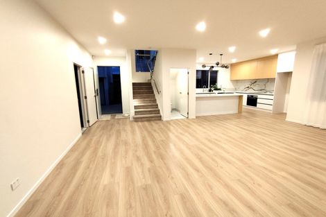 Photo of property in 28 Maugham Drive, Bucklands Beach, Auckland, 2014