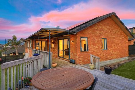 Photo of property in 36 Sapperton Drive, Henderson, Auckland, 0612