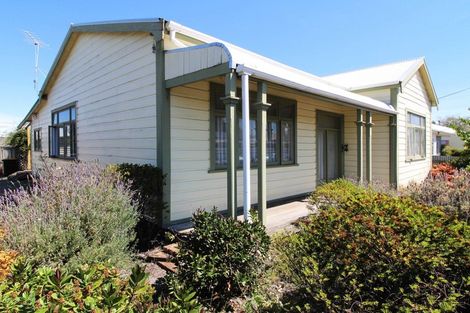 Photo of property in 51 Pembroke Street, Carterton, 5713