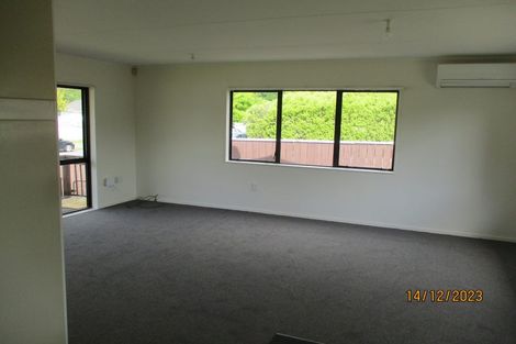 Photo of property in 2b Kowhai Street, Naenae, Lower Hutt, 5011