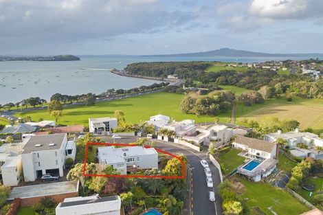 Photo of property in 17 Karori Crescent, Orakei, Auckland, 1071