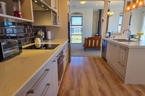 Photo of property in 1 Manning Place, Lake Tekapo, 7999