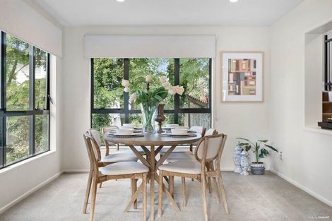 Photo of property in 2/27 Commodore Parry Road, Castor Bay, Auckland, 0620