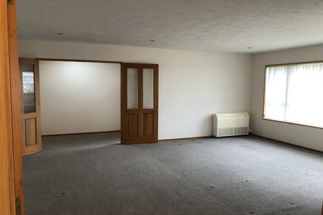 Photo of property in 1/18 Sedgwick Way, Westmorland, Christchurch, 8025