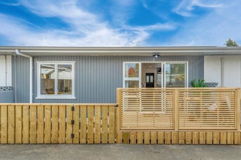 Photo of property in 2/94 Golf Road, Tahunanui, Nelson, 7011