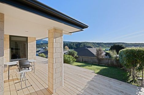 Photo of property in 10 Pukeko Place, Picton, 7220