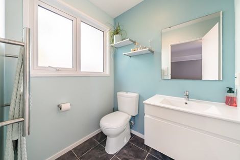 Photo of property in 7 James Cook Drive, Whitby, Porirua, 5024