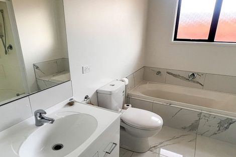 Photo of property in 5 Kokoda Street, Halswell, Christchurch, 8025